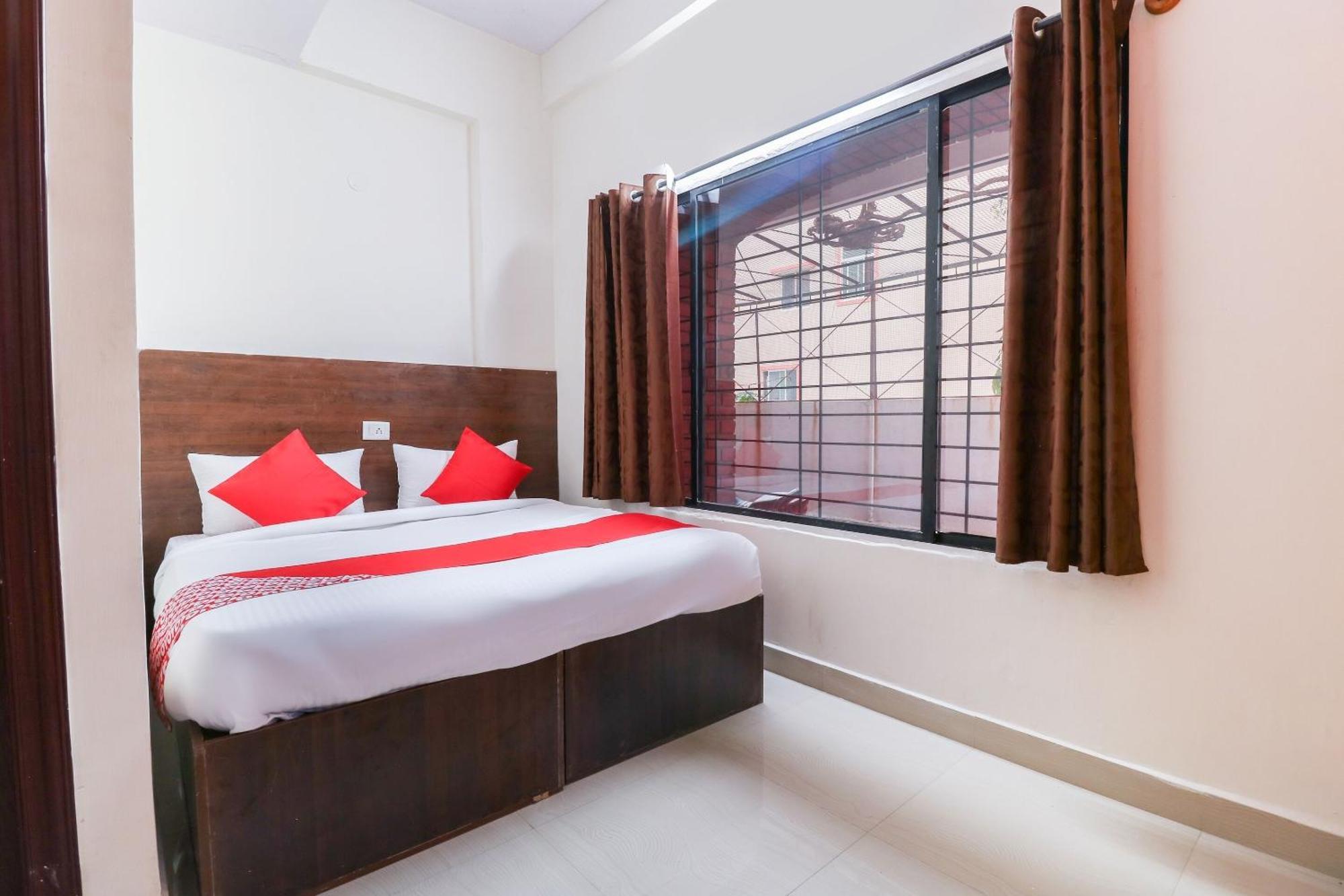 Hotel O The Royal International Hotel Bangalore Exterior photo